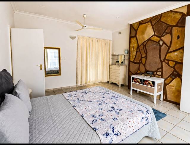 4 BEDROOM HOUSE FOR SALE IN LYTTELTON MANOR